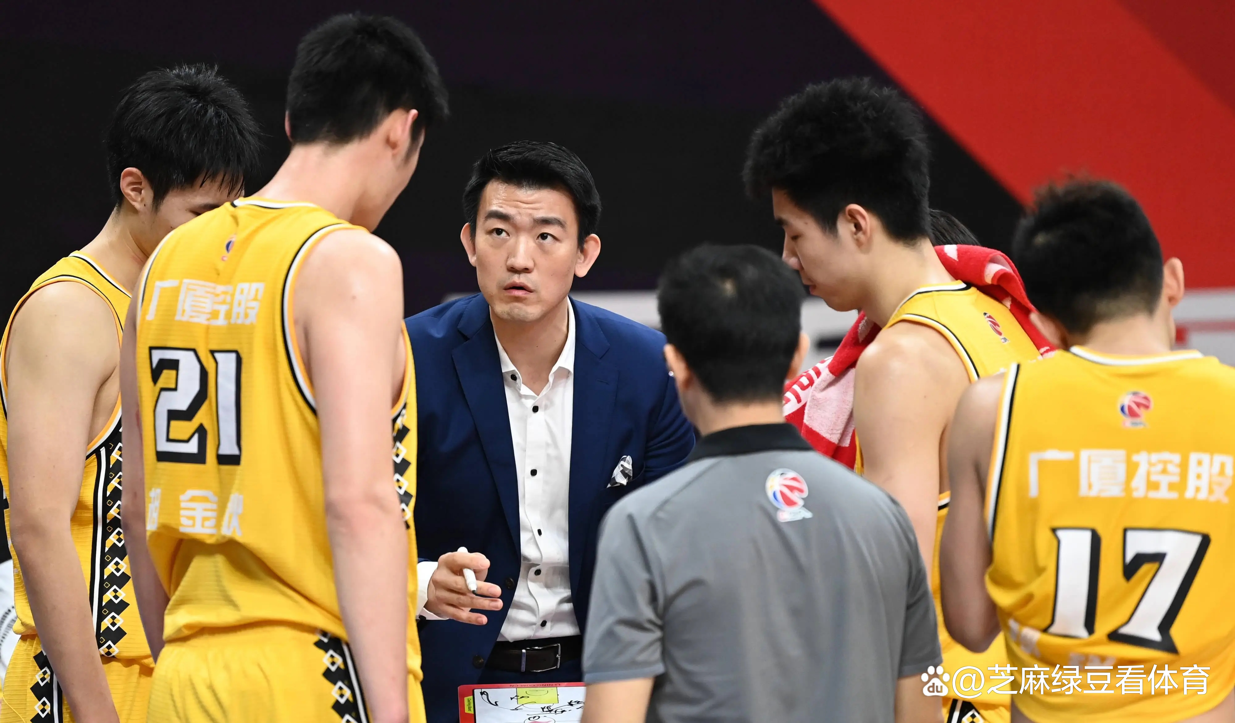 CBA常规赛倒计时，波特兰开拓者关键时刻回应争议，细节引发关注，球迷炸锅，赛季目标并未改变(cba北控外援消息)